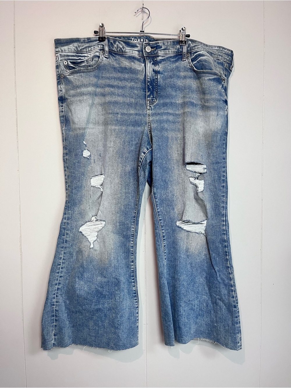 Torrid 24R Perfect Super Flare Distressed Vintage Stretch Jeans